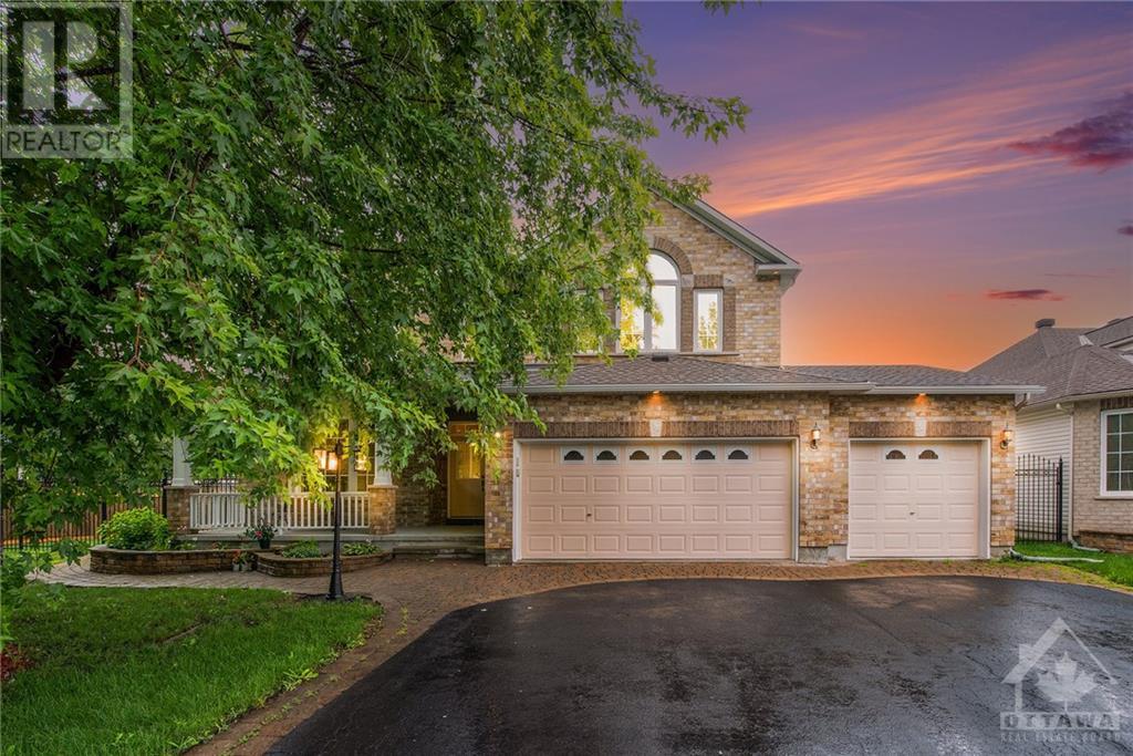 1774 HEATHERSTONE CRESCENT