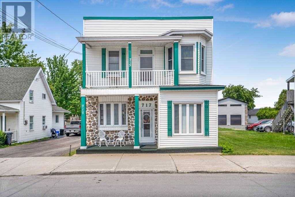 Listing 1352133 - Large Photo # 1
