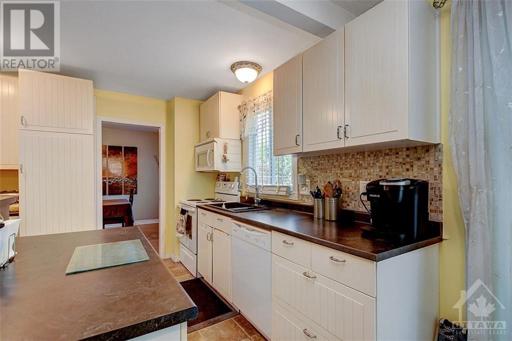 Listing 1352221 - Large Photo # 12