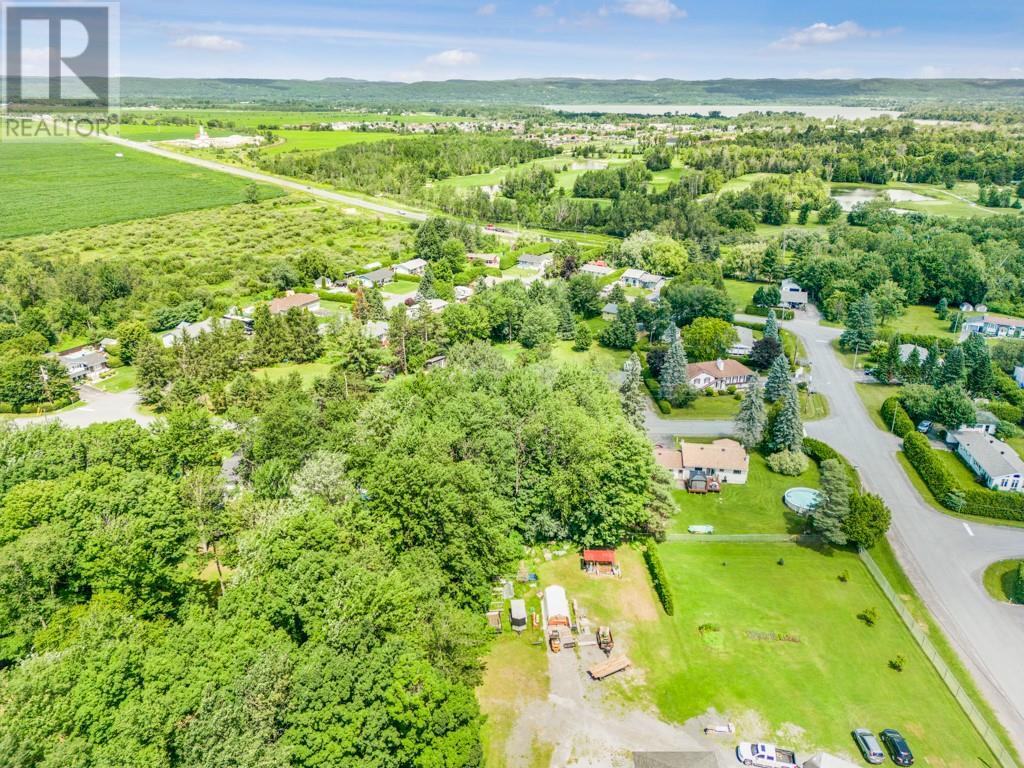 Listing 1352358 - Large Photo # 6