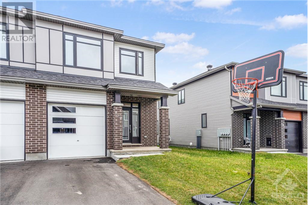 127 ANGELONIA CRESCENT, Ottawa