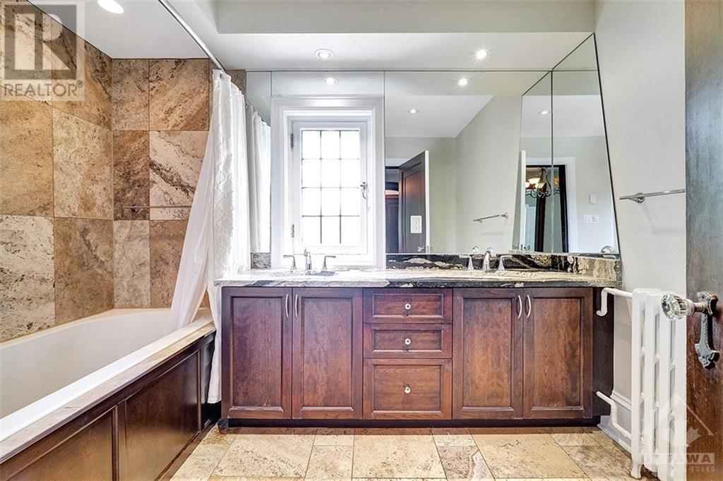 Listing 1352720 - Large Photo # 18
