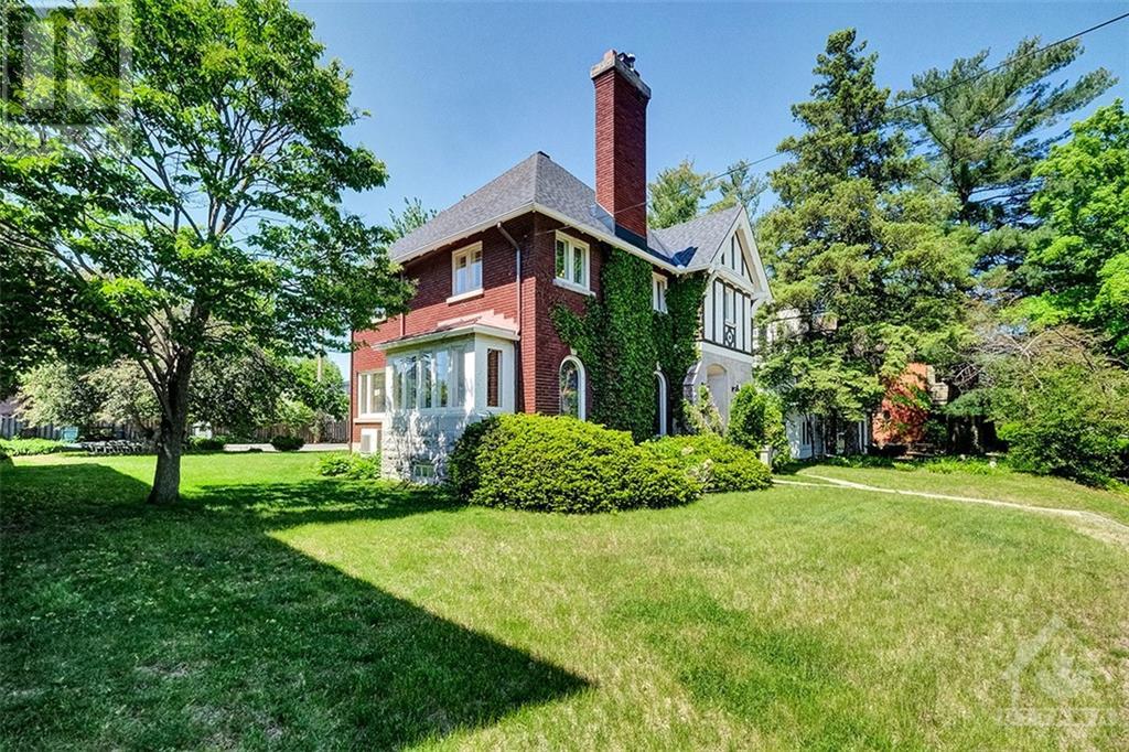 Listing 1352720 - Large Photo # 29