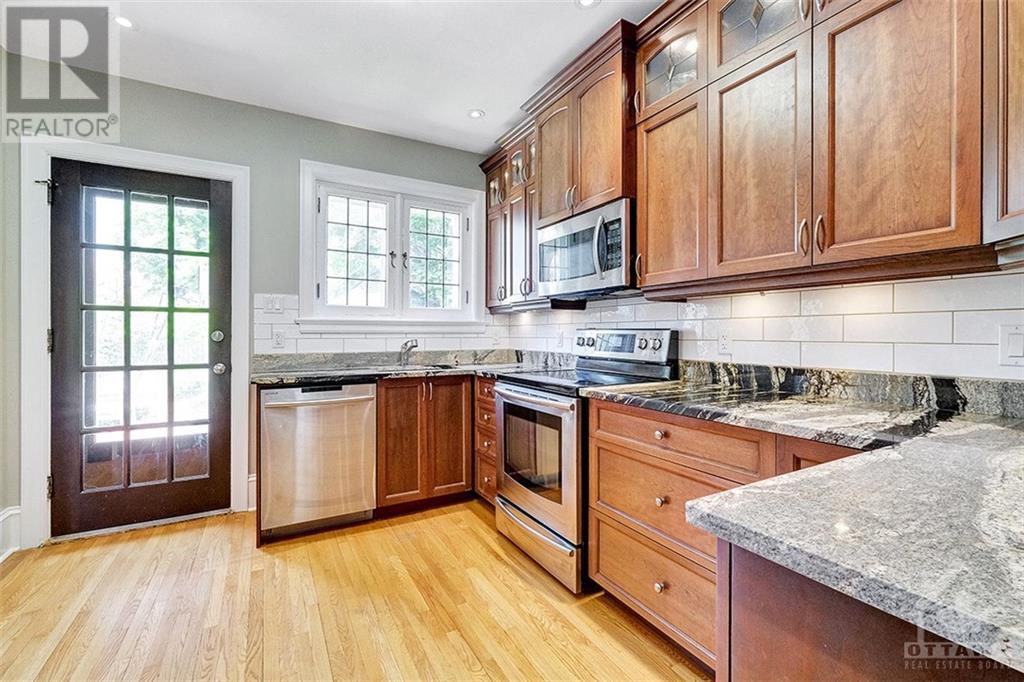 Listing 1352720 - Large Photo # 10