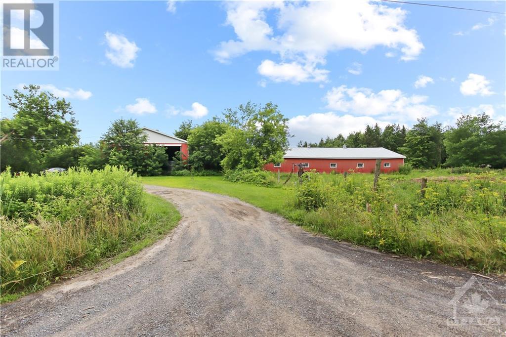 Listing 1352879 - Large Photo # 3
