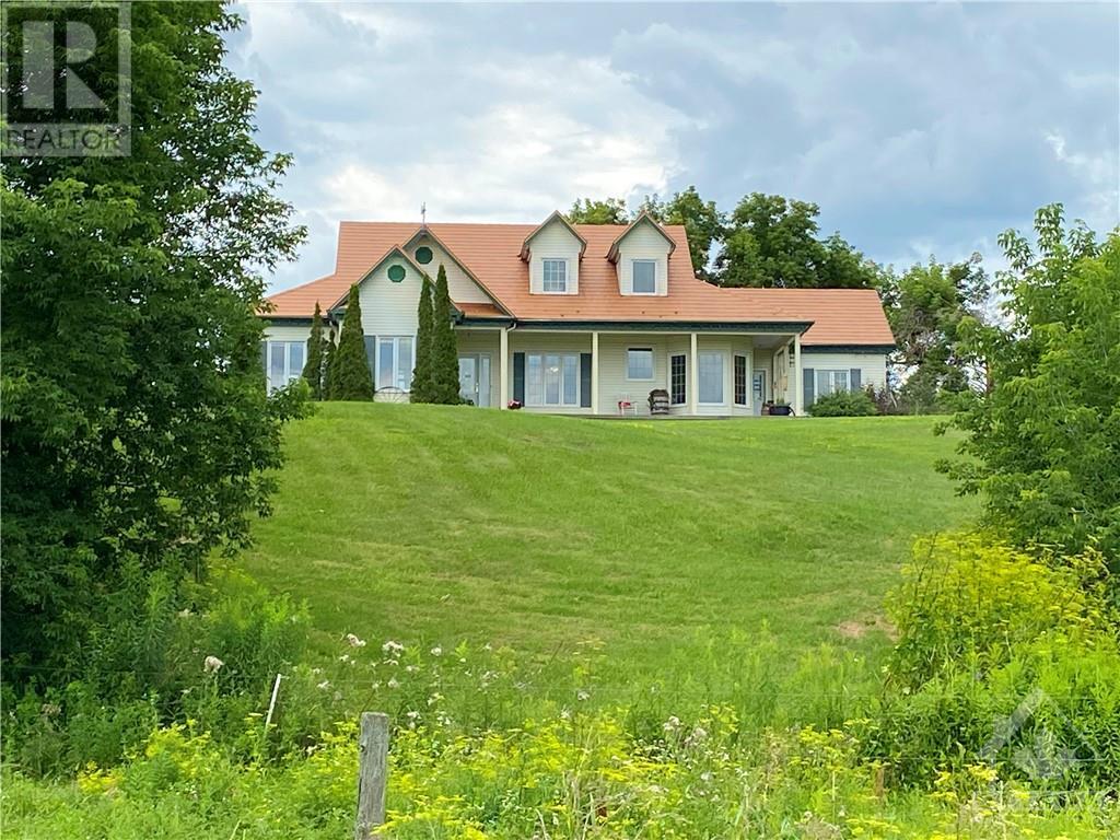 Listing 1352879 - Large Photo # 16