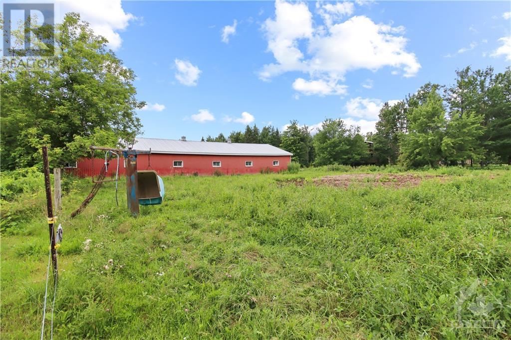 Listing 1352879 - Large Photo # 4