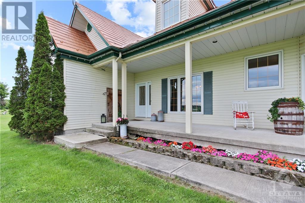 Listing 1352990 - Large Photo # 8