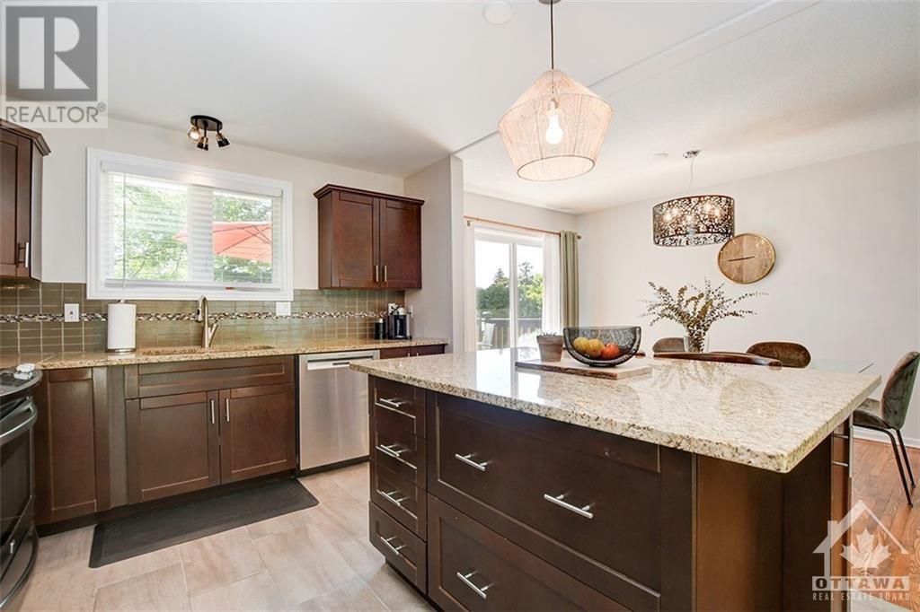 Listing 1353099 - Large Photo # 11