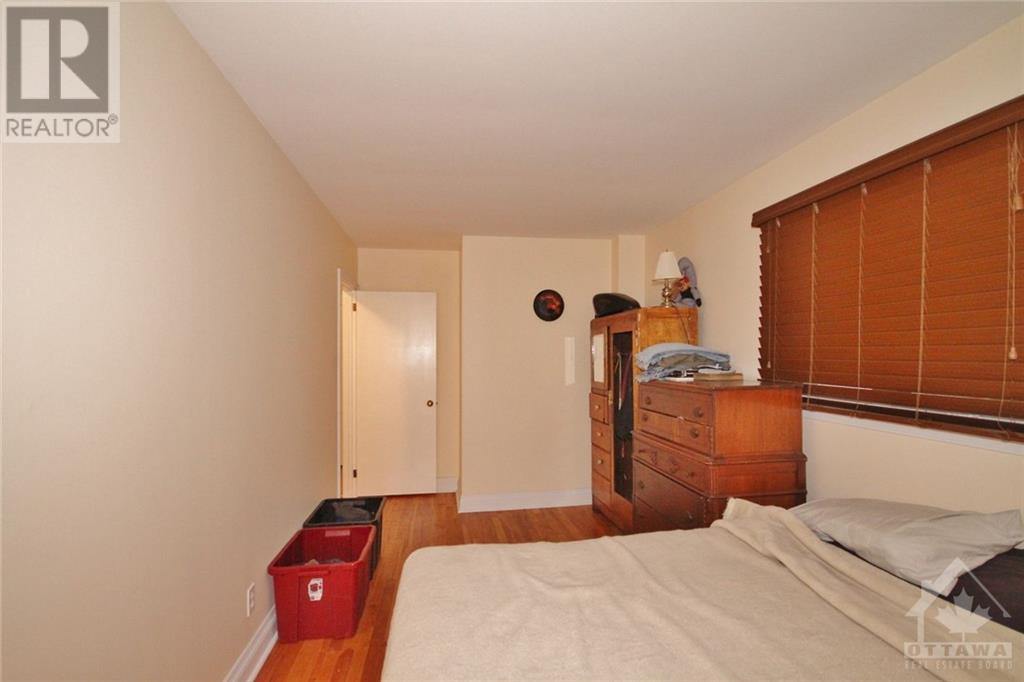 Listing 1353198 - Large Photo # 12