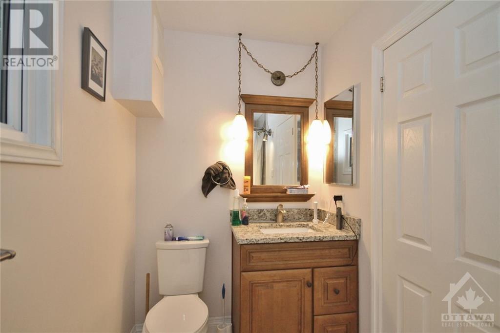 Listing 1353198 - Large Photo # 16