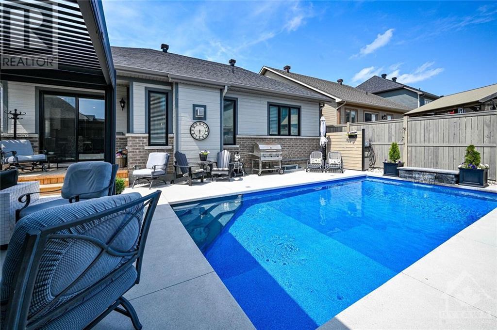 874 PERCIVAL CRESCENT