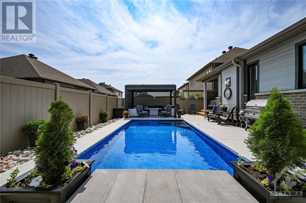 874 PERCIVAL CRESCENT