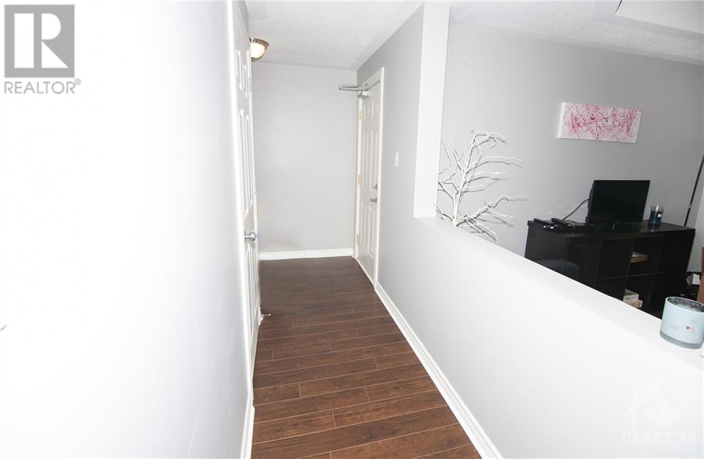 Listing 1353376 - Large Photo # 13