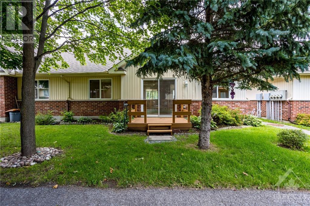 29 DAPHNE CRESCENT