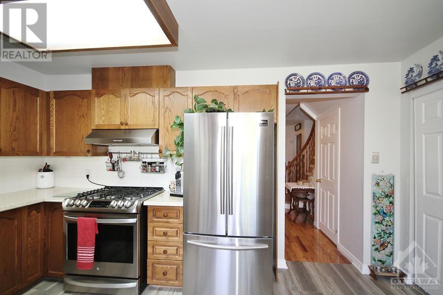 Listing 1354506 - Large Photo # 11