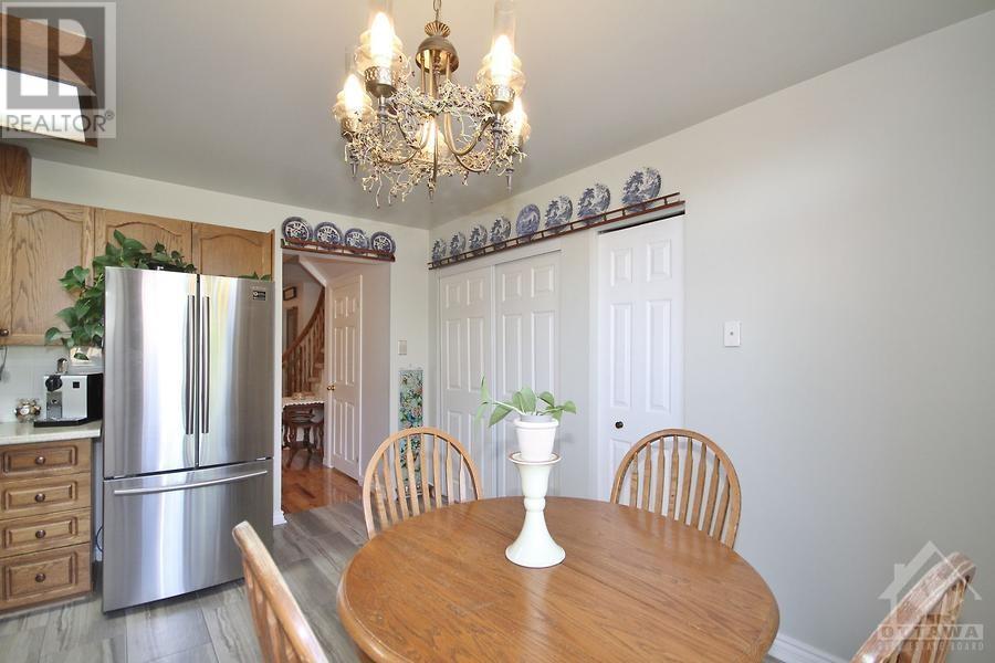Listing 1354506 - Large Photo # 10