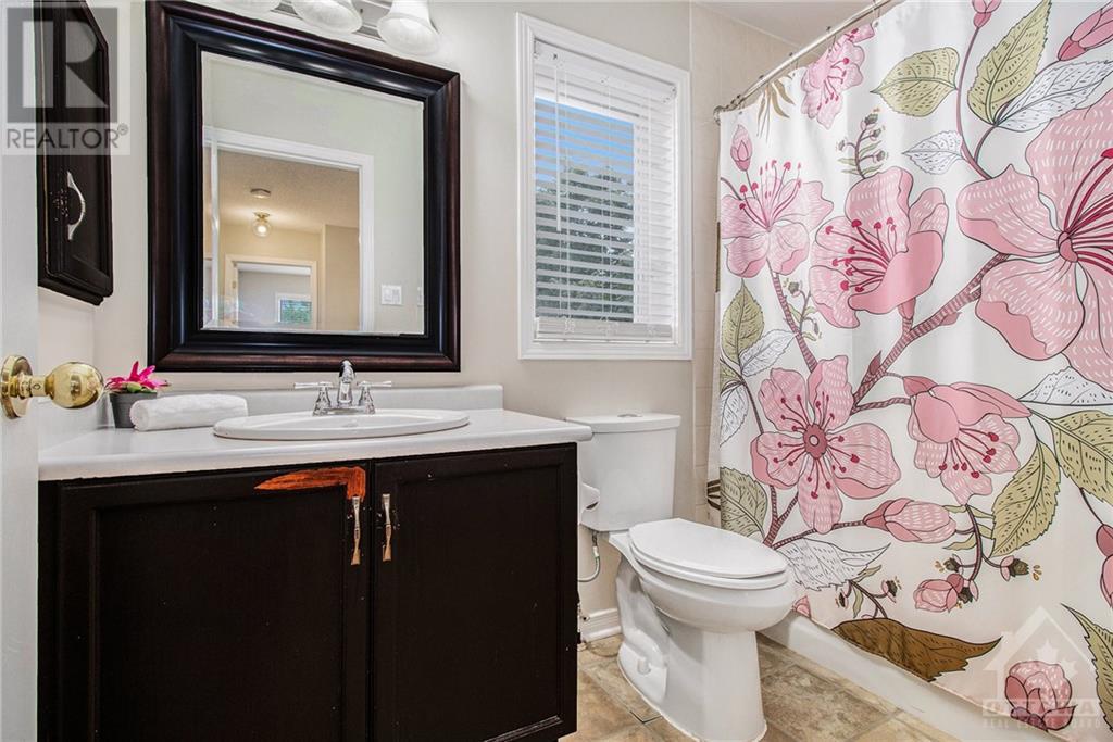 Listing 1354610 - Large Photo # 16