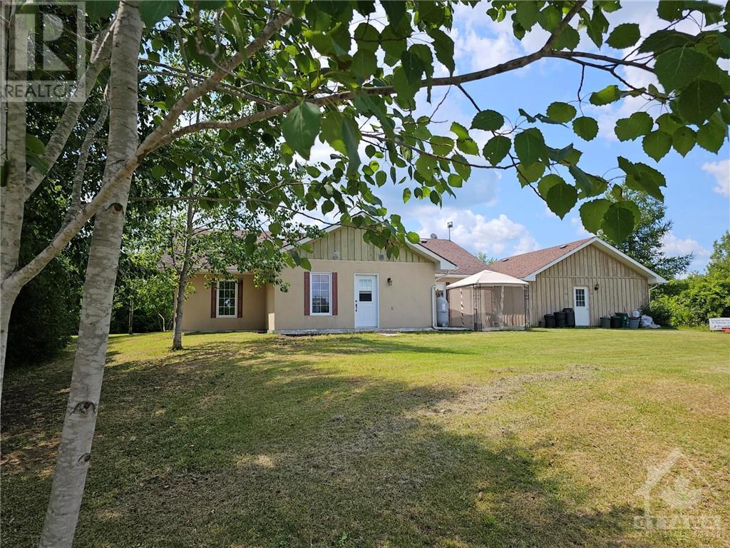 Listing 1354945 - Large Photo # 5