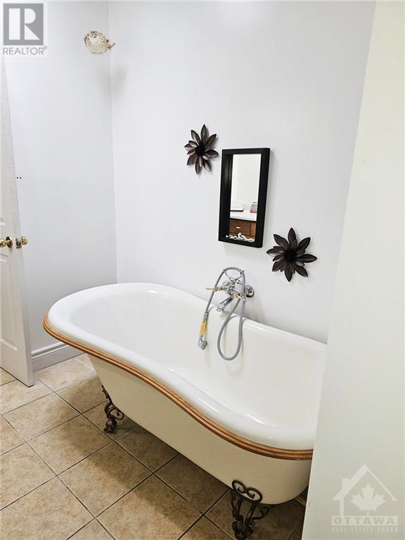 Listing 1354945 - Large Photo # 26