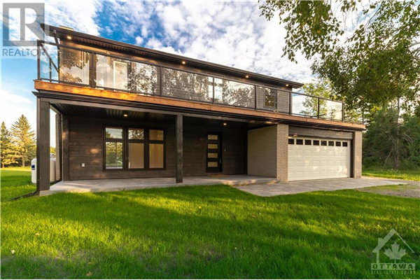 4016 OLD ALMONTE ROAD, Almonte