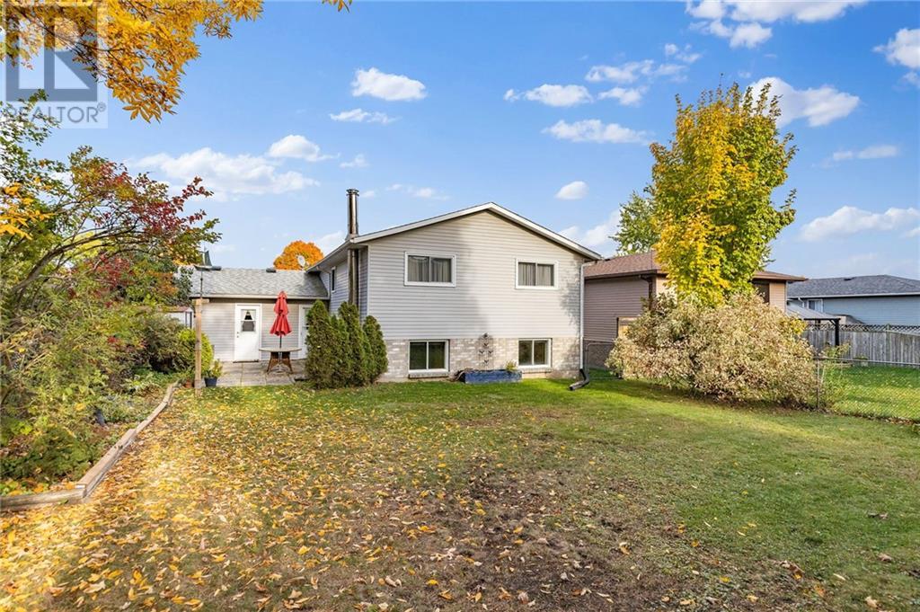 1454 WINDSOR DRIVE