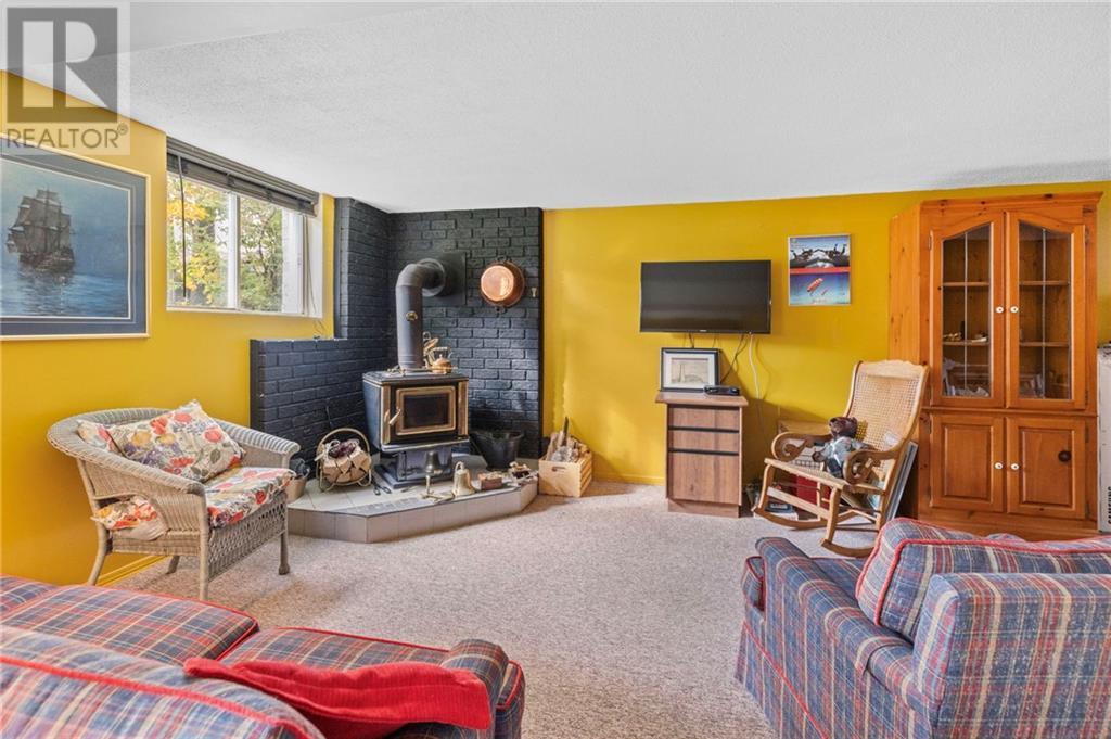 1454 WINDSOR DRIVE