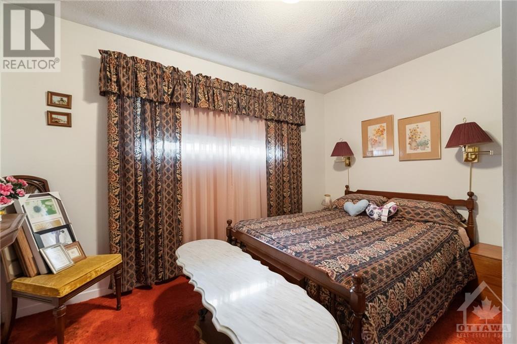 Listing 1355355 - Large Photo # 20