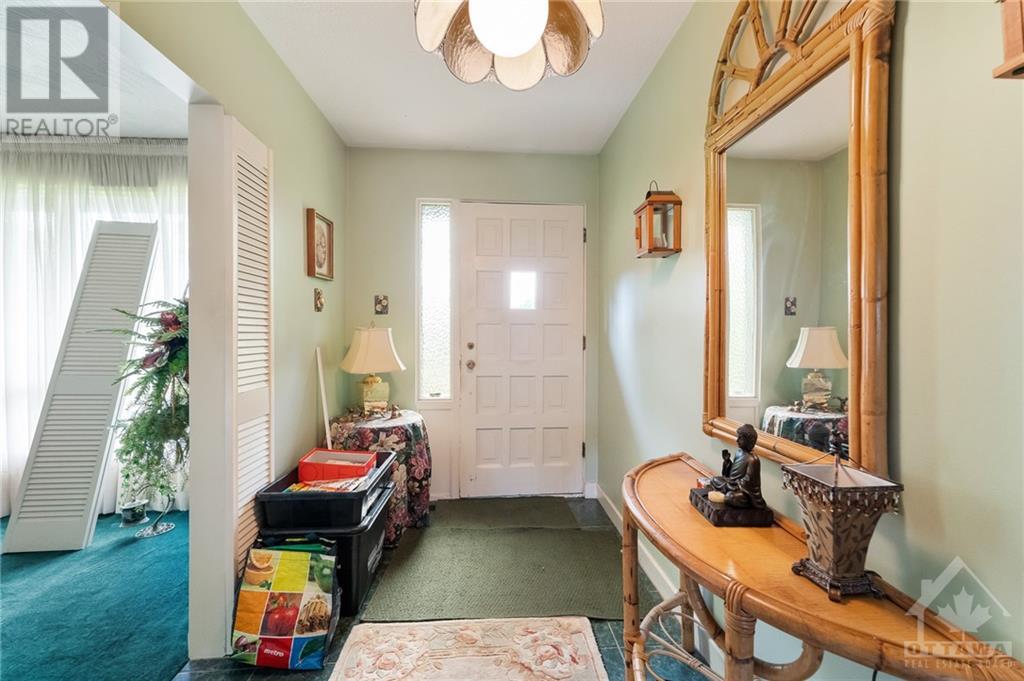 Listing 1355355 - Large Photo # 4