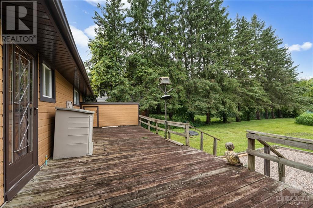 Listing 1355355 - Large Photo # 25