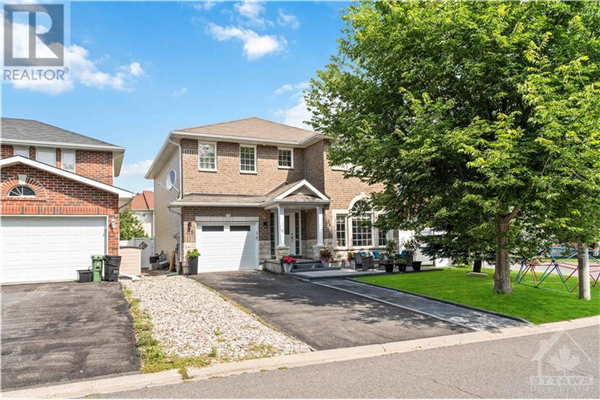 119 WOLISTON CRESCENT, Kanata