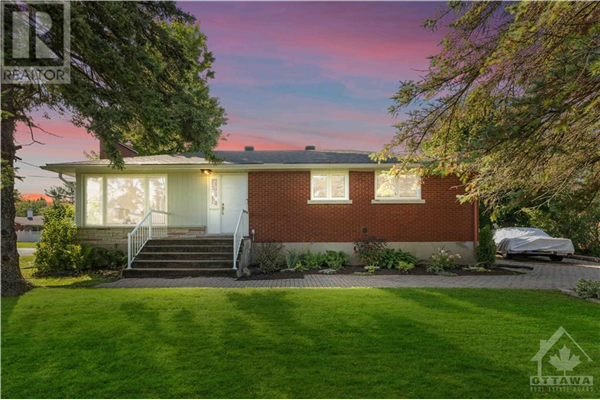102 ANWATIN STREET, Ottawa