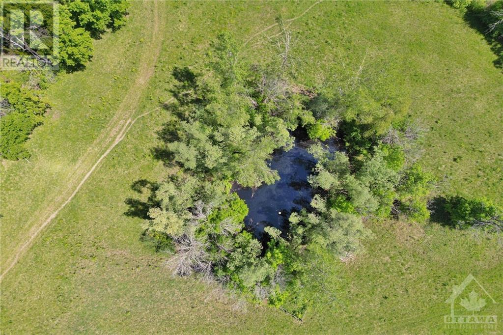 Listing 1355840 - Large Photo # 24