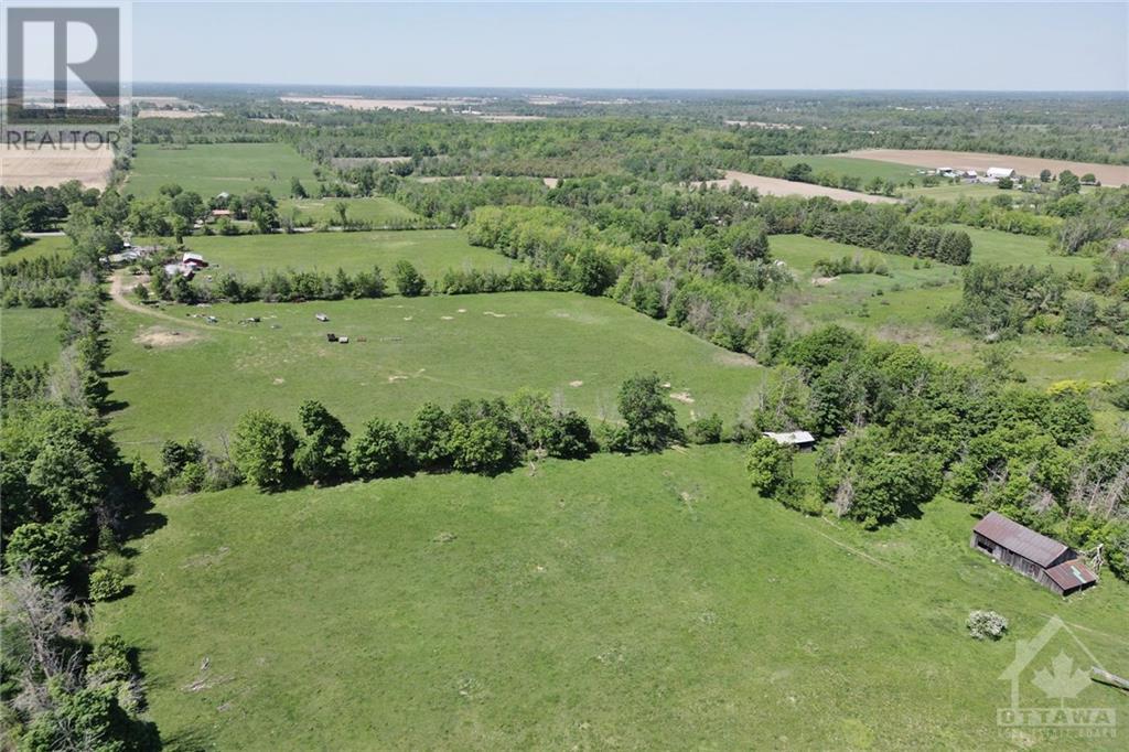 Listing 1355844 - Large Photo # 4