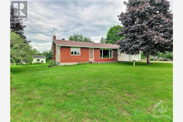 2733 STAGECOACH ROAD, Osgoode