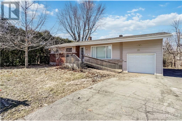 39 MAJESTIC DRIVE, Ottawa