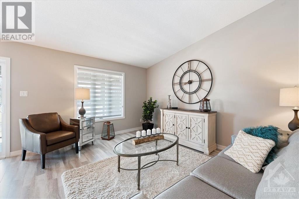360 MONTEE OUTAOUAIS STREET UNIT#704, #704