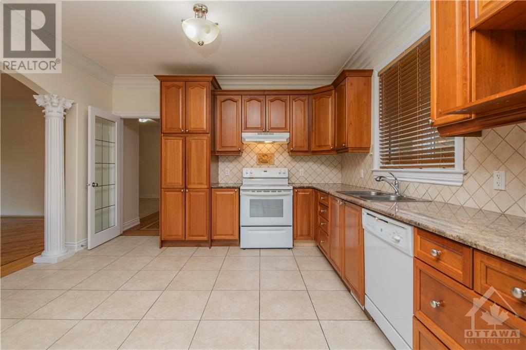 Listing 1356538 - Large Photo # 9