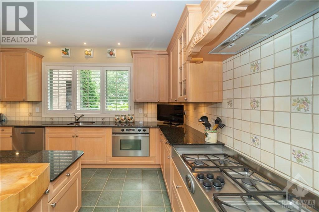 Listing 1356584 - Large Photo # 16