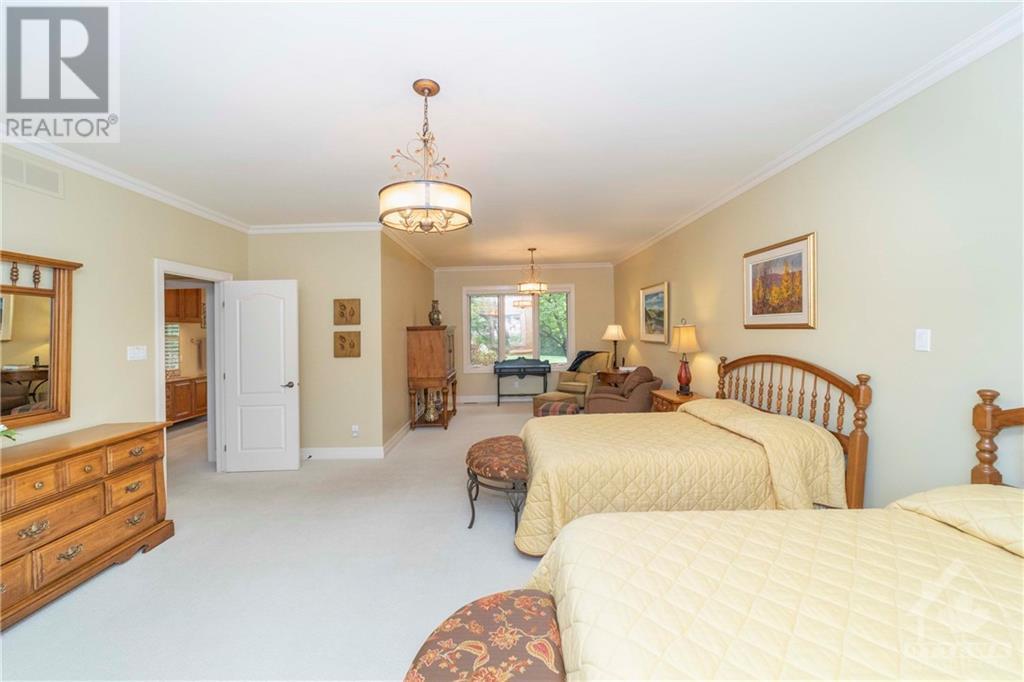 Listing 1356584 - Large Photo # 22