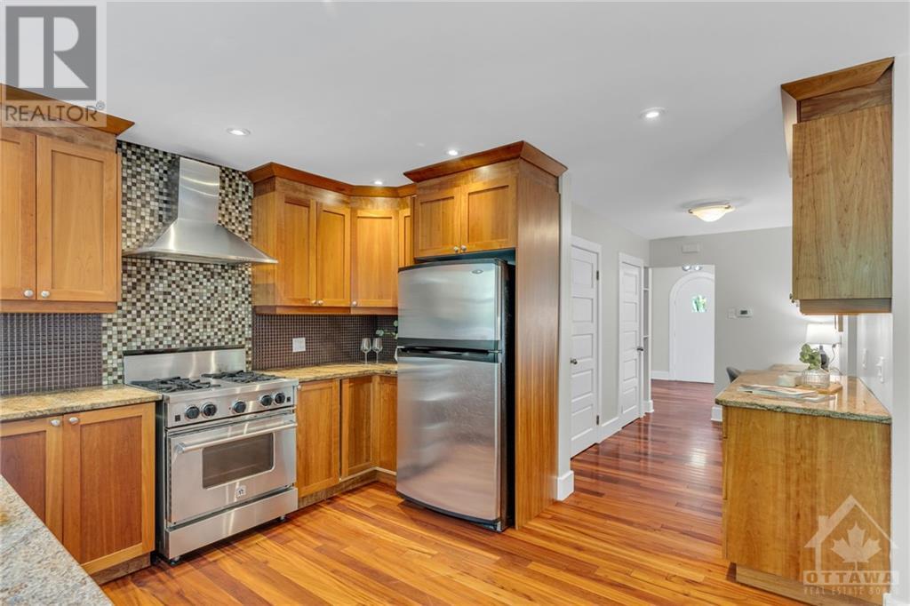 Listing 1356708 - Large Photo # 14