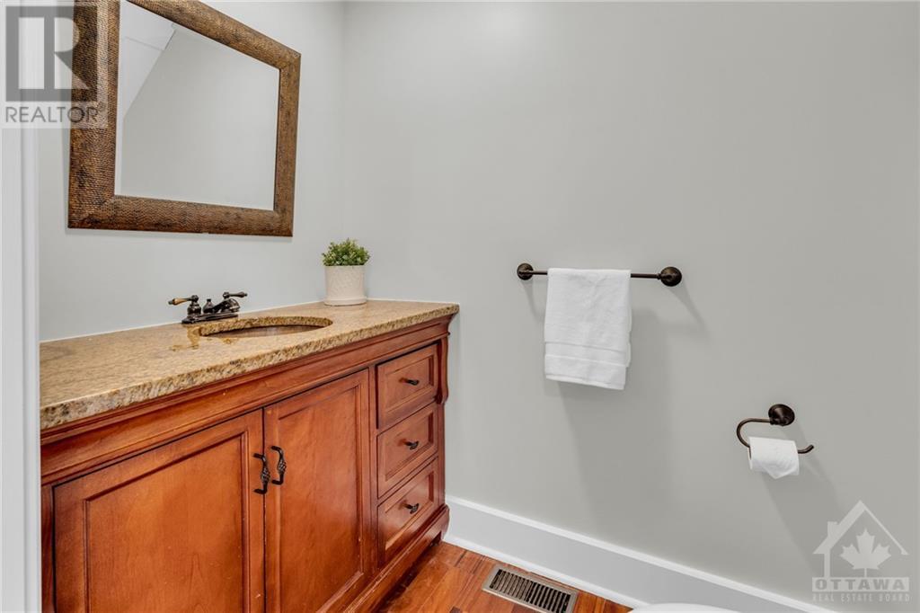 Listing 1356708 - Large Photo # 18