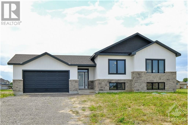 30 ISOBEL MCEWAN STREET, Arnprior
