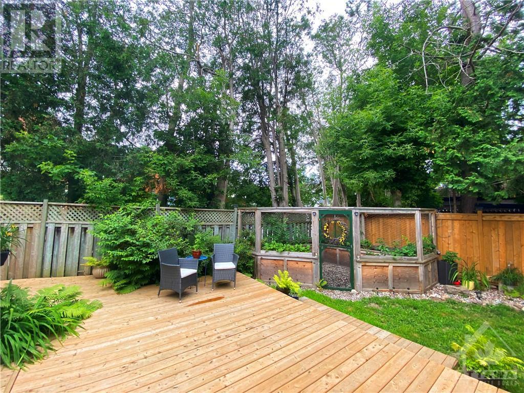 Listing 1356741 - Large Photo # 28