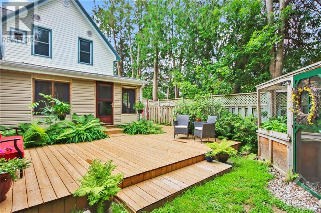 Listing 1356741 - Large Photo # 27