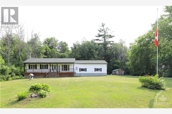 8 BENJAMIN LANE, Kemptville