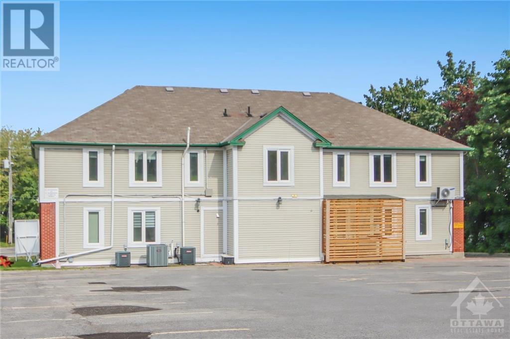 5494 MANOTICK MAIN STREET W