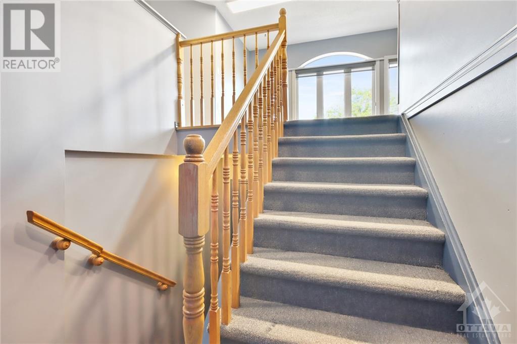 5494 MANOTICK MAIN STREET W