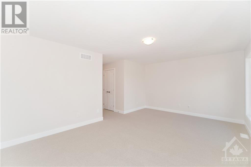 Listing 1356836 - Large Photo # 20