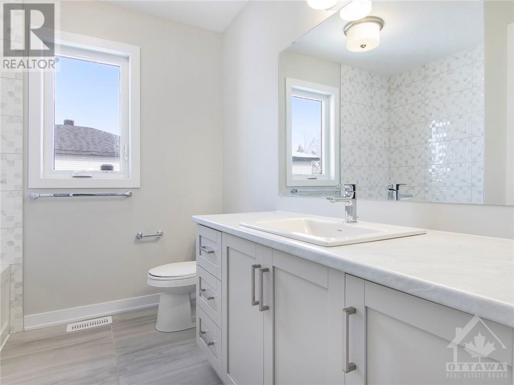 Listing 1356848 - Large Photo # 12